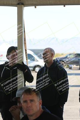 media/Jan-15-2026-Racers Edge (Thu) [[dfebeb70ab]]/1-Around the Pits-Track Walk/